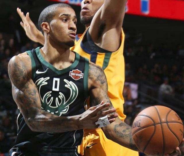 装进他的行 装进他的行