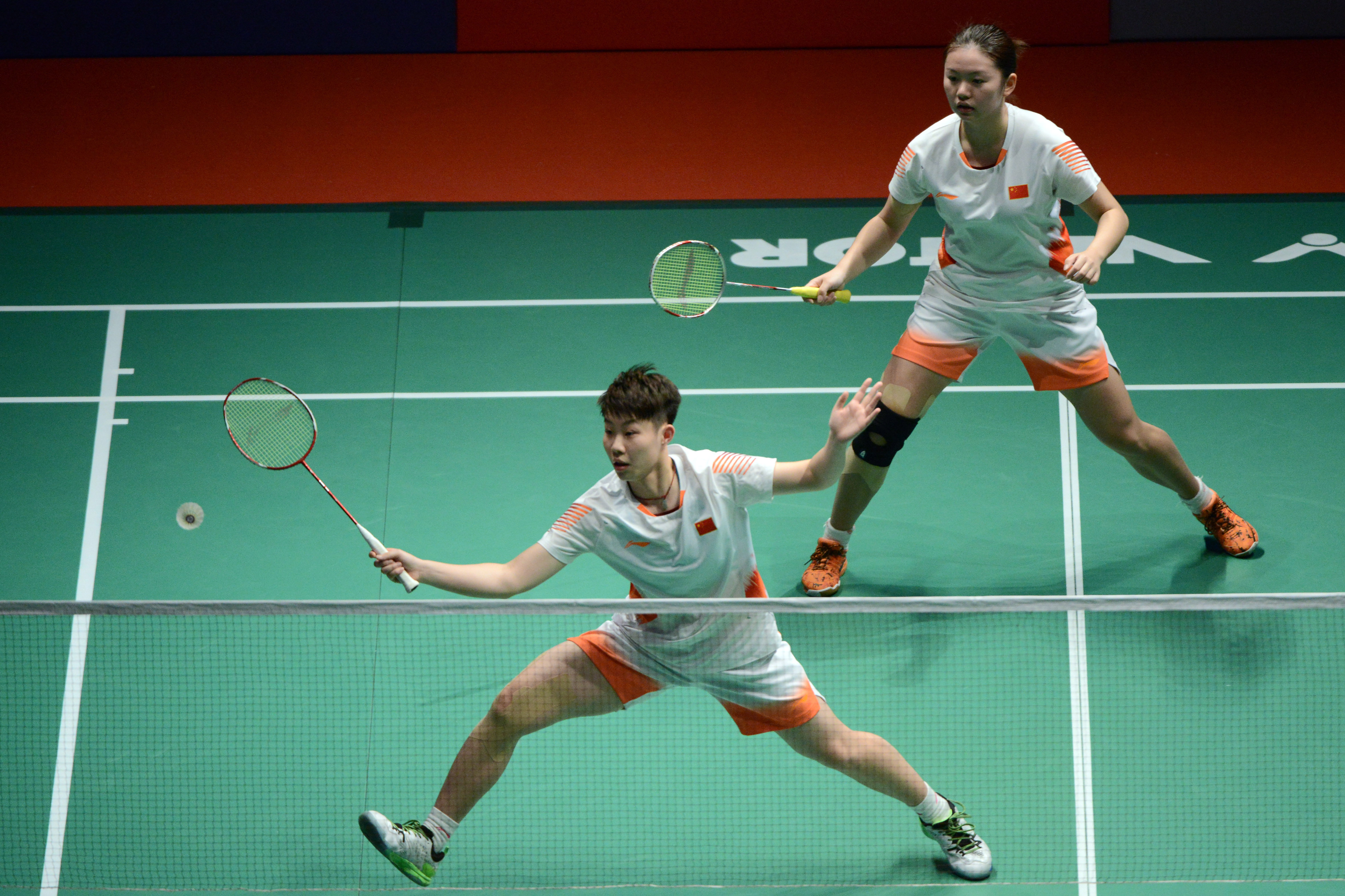 背后的悬念 背后的悬念