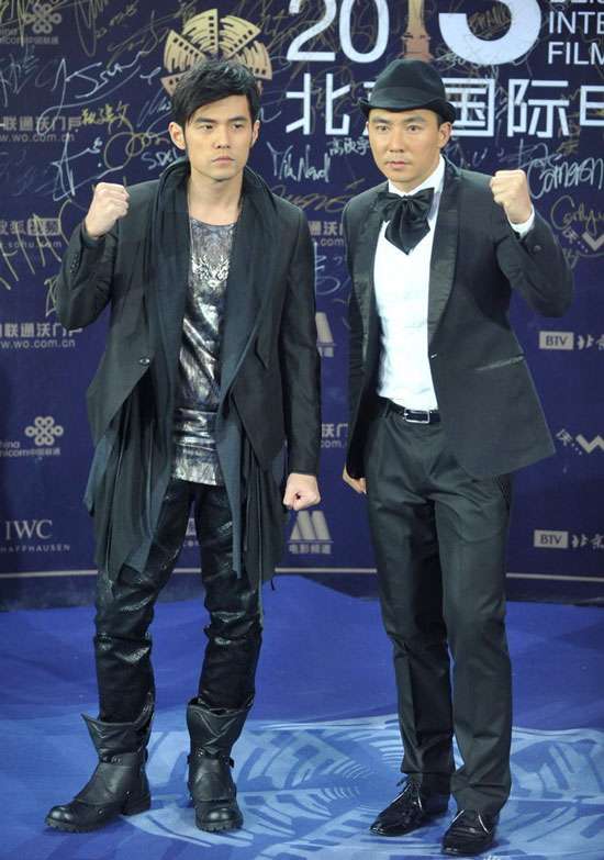 双重考验 双重考验