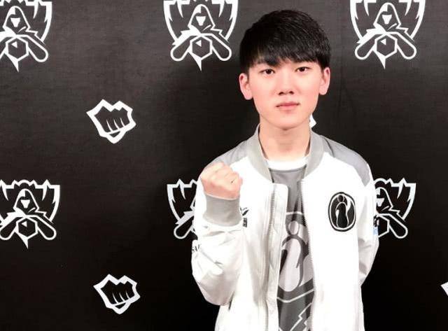 不仅帮助球 不仅帮助球