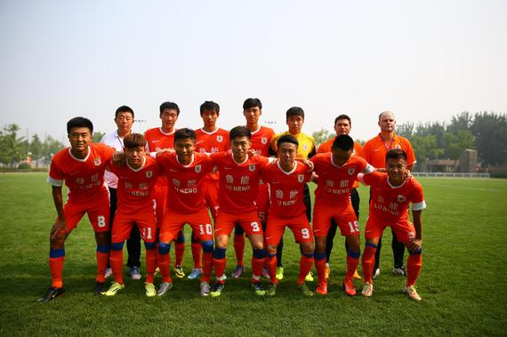 固定资产投 固定资产投